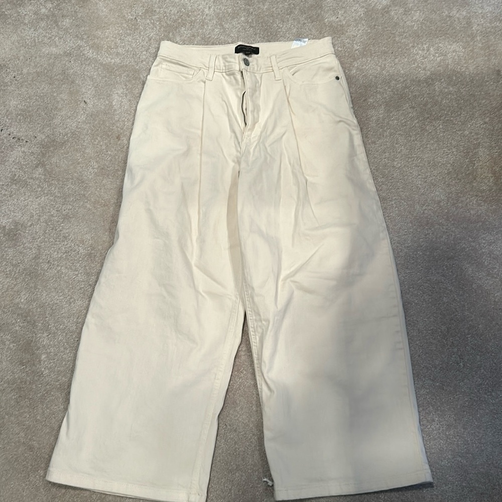 Banana Republic wide leg cropped jean
